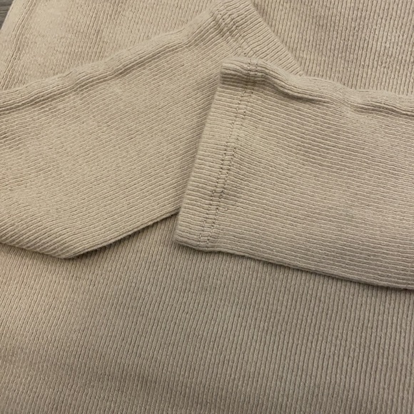 Ribbed turtleneck - Picture 4 of 4